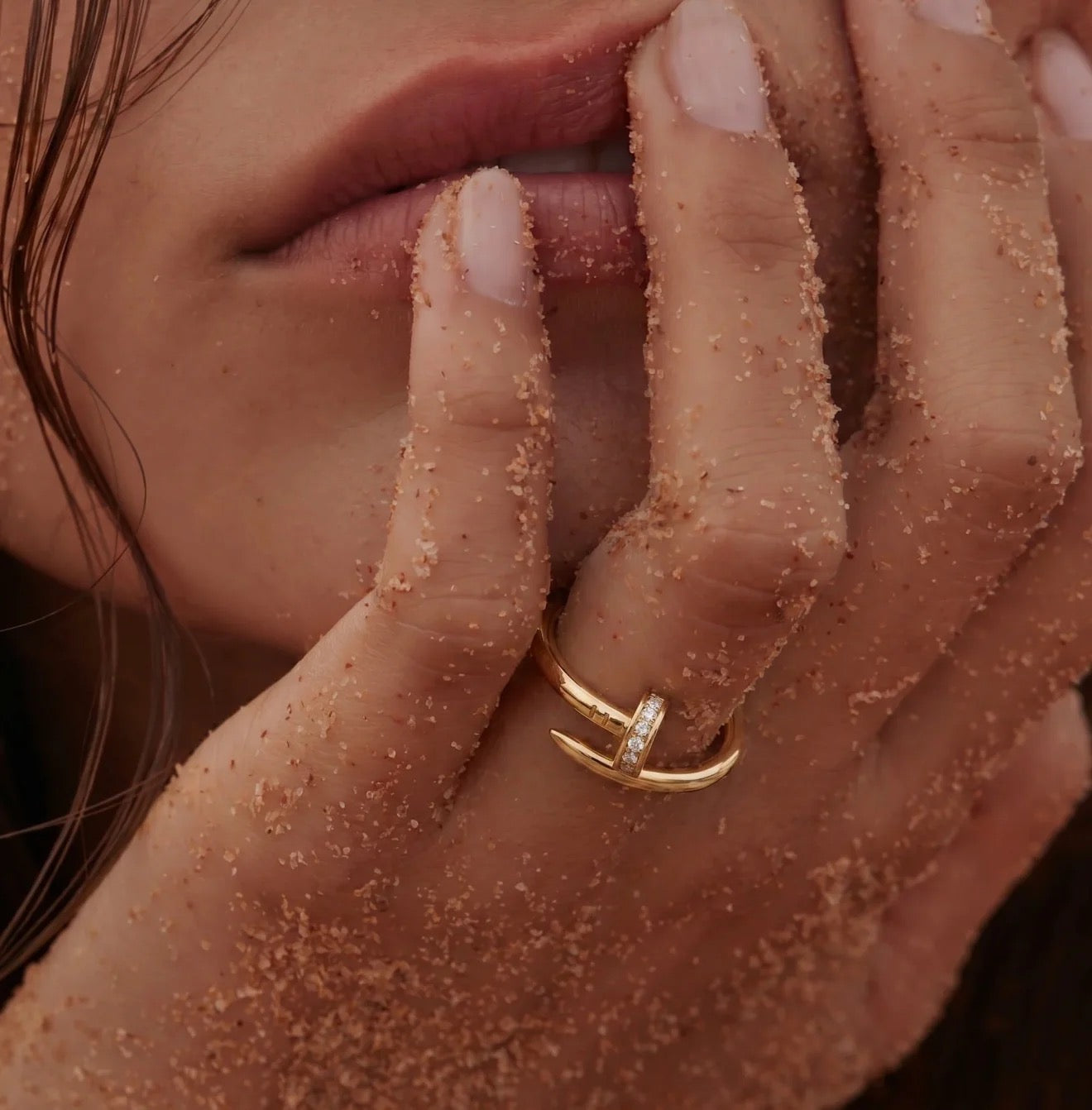 Nail Ring